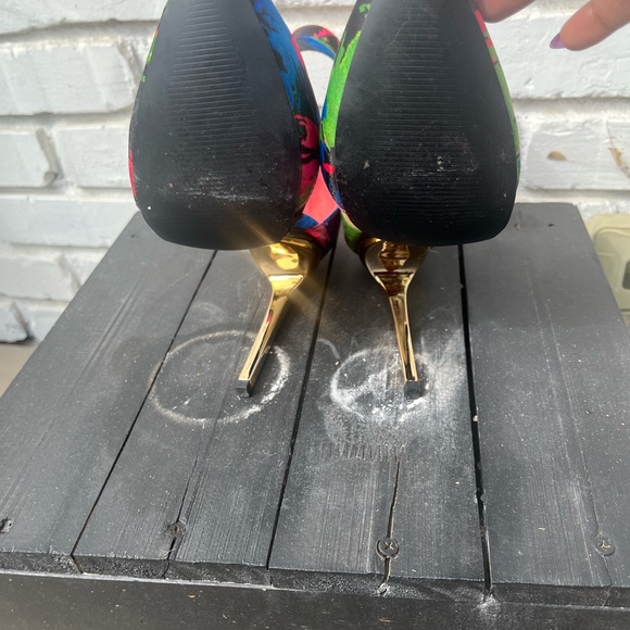 Lily’s Kloset multicolored stilettos - Picture 6 of 6